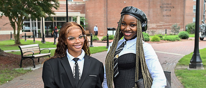 Sophmores Meriam Williams and Lilian Agukwe, both from Baltimore.