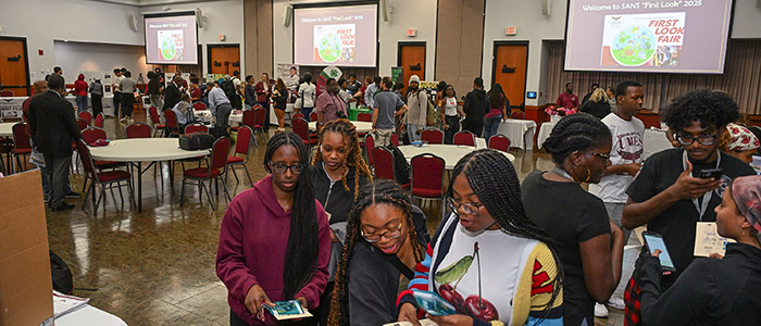 Student clubs and organizations participate in the SANS First Look Fair Thursday, Sept. 18, 2025 on the campus of the University of Maryland Eastern Shore.