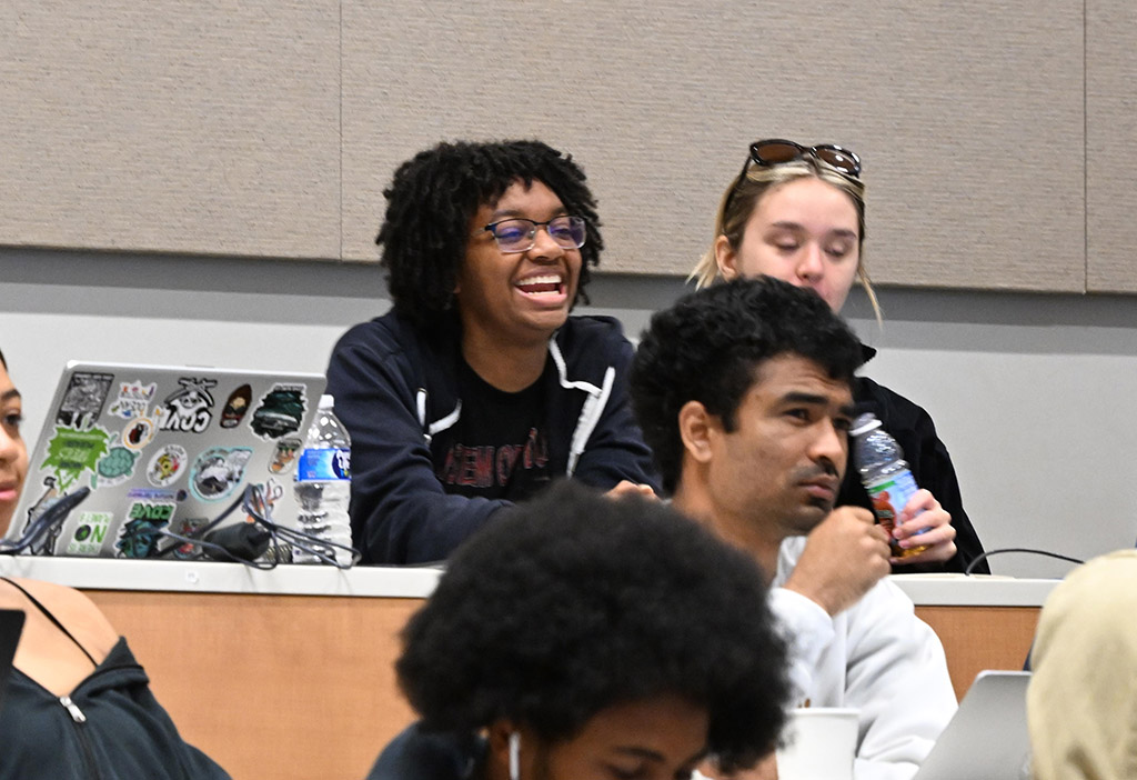Attendees listen to presentation by Tony Pipa at SANS Spring Seminar on April 9, 2026.