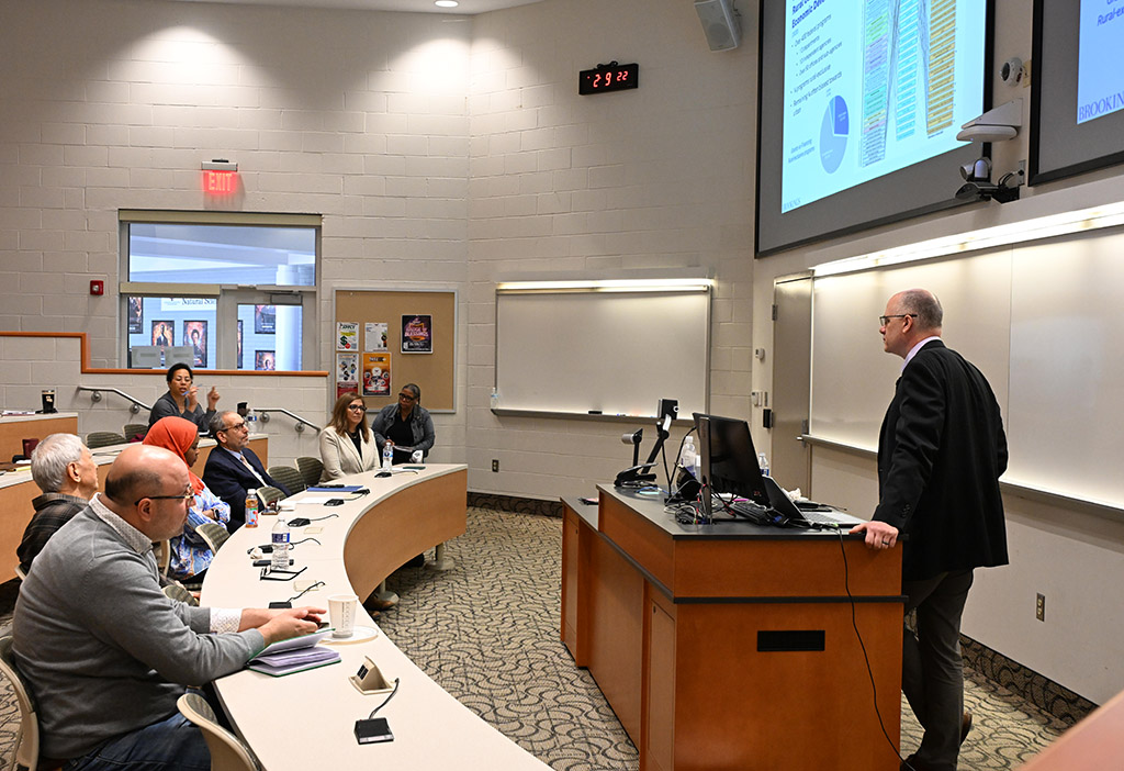 Tony Pipa of the Brookings Institution, speaks at the SANS Spring Seminar on April 9, 2026.