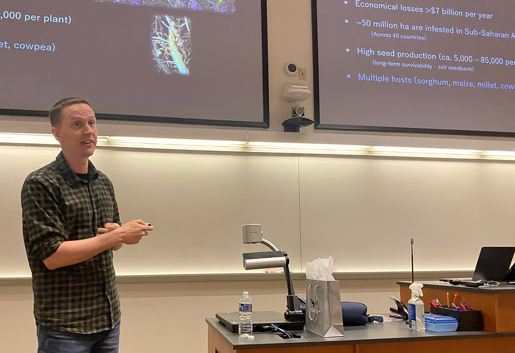 Dr. Francisco Dini-Andreote, an assistant professor at Penn State, speaks at the final SANS Spring Seminar.