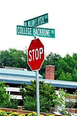 Hytche street sign 