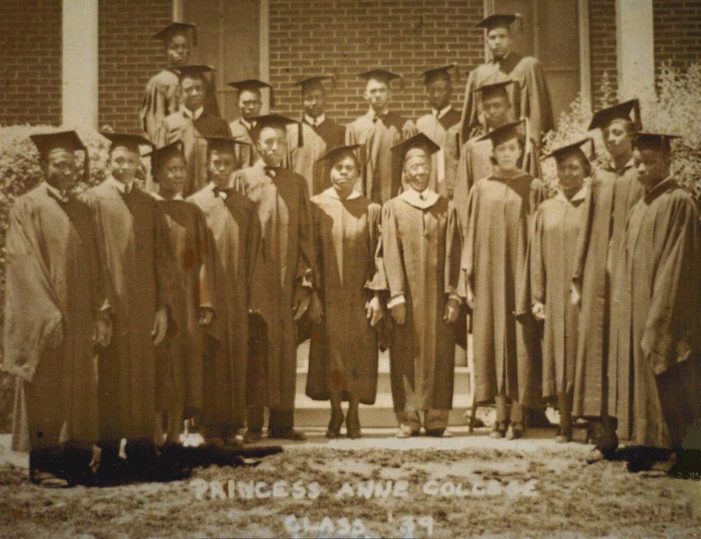 Carlyn Juanita Hayman with her graduating class